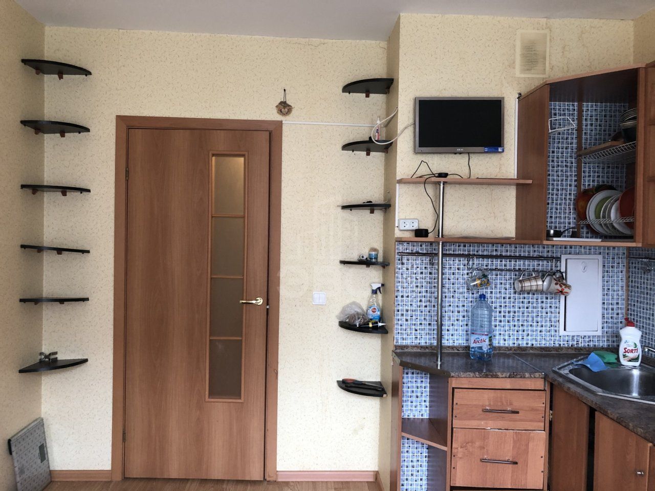 двухкомнатная квартира в Санкт-Петербурге по адресу: Изборская  ул., 1, к 1