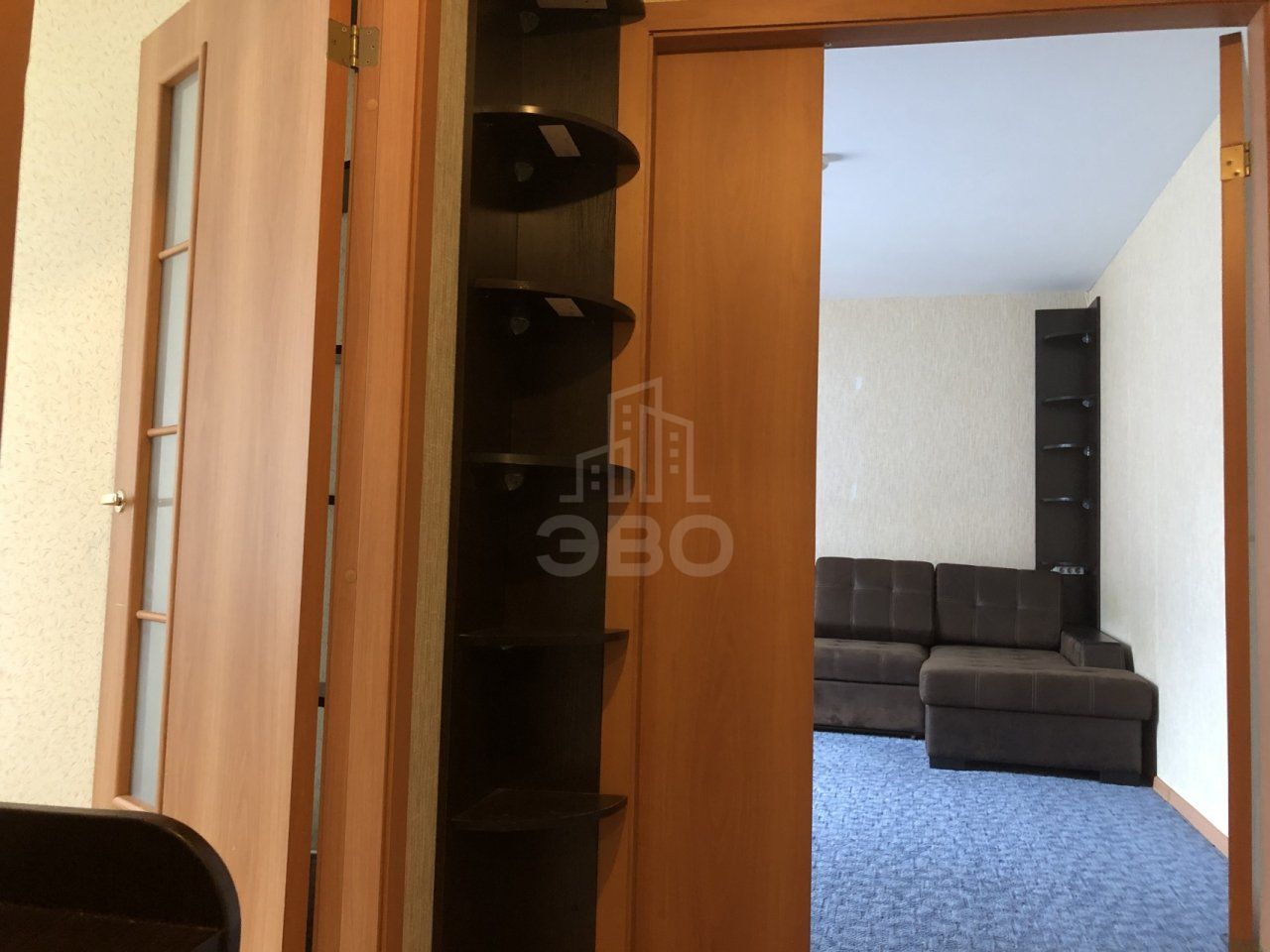 двухкомнатная квартира в Санкт-Петербурге по адресу: Изборская  ул., 1, к 1