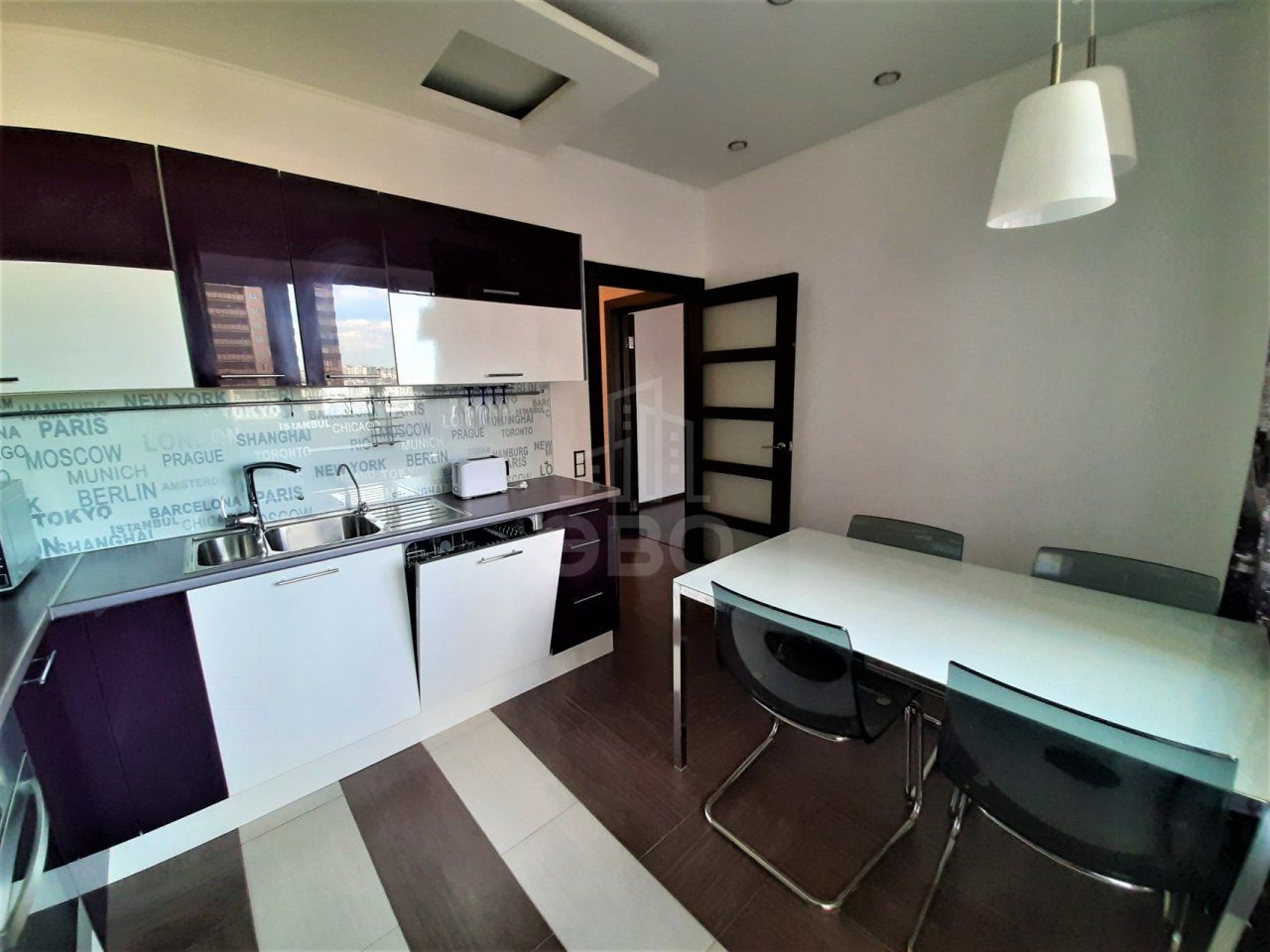 двухкомнатная квартира в Санкт-Петербурге по адресу: Планерная ул., 63, к 1