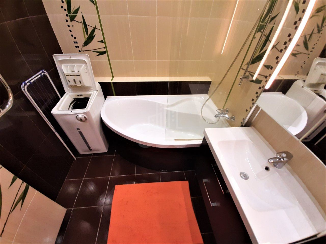 двухкомнатная квартира в Санкт-Петербурге по адресу: Планерная ул., 63, к 1