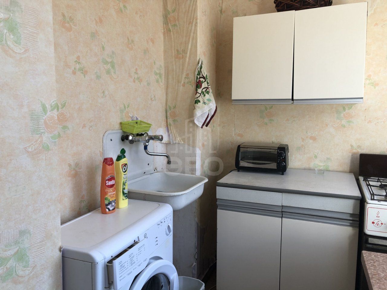 однокомнатная квартира в Санкт-Петербурге по адресу: Славы проспект, 10, к 5