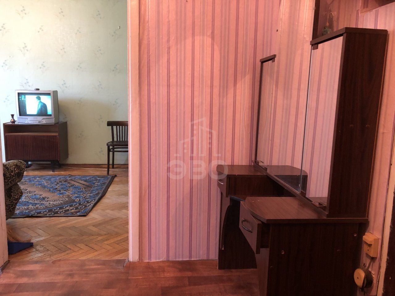 однокомнатная квартира в Санкт-Петербурге по адресу: Славы проспект, 10, к 5