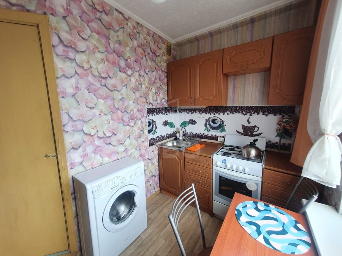 однокомнатная квартира в Санкт-Петербурге по адресу: Бухарестская ул., 7