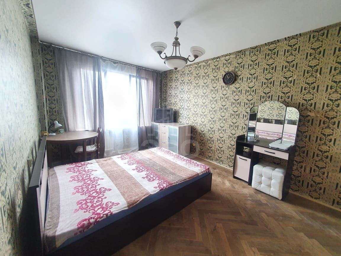 однокомнатная квартира в Санкт-Петербурге по адресу: Бухарестская ул., 7