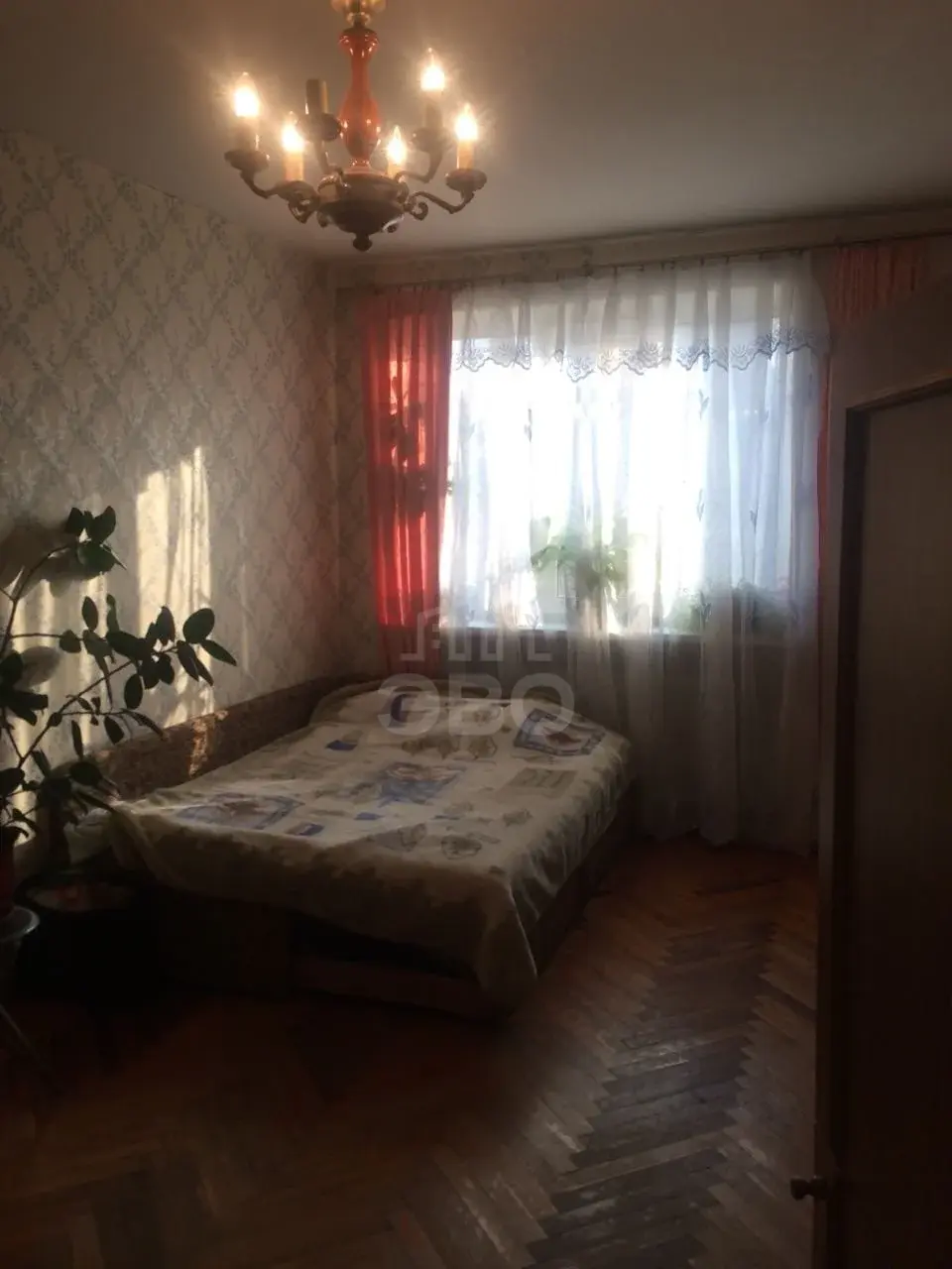 комната в Санкт-Петербурге по адресу: Искровский проспект, 3, к 2