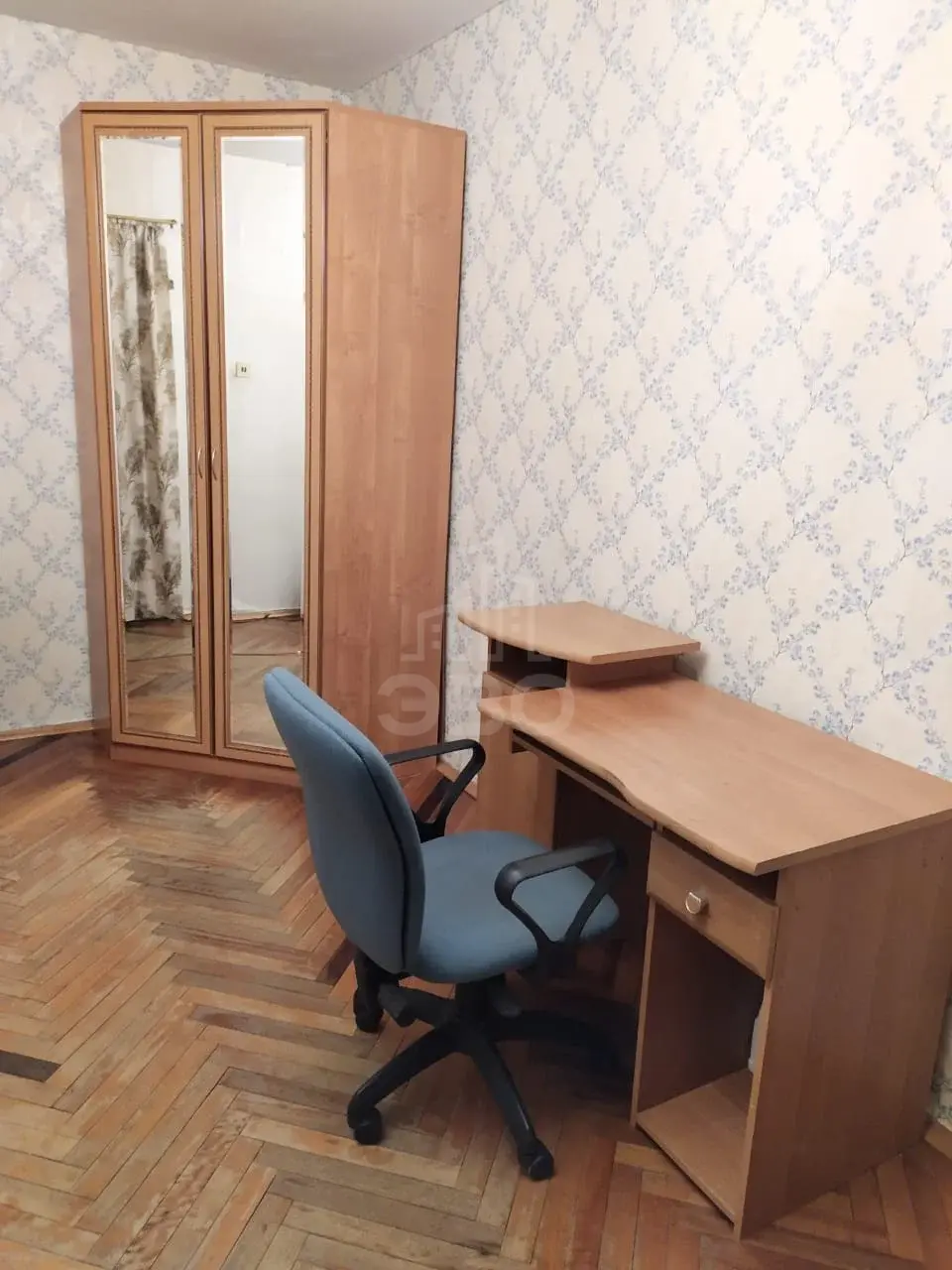 комната в Санкт-Петербурге по адресу: Искровский проспект, 3, к 2