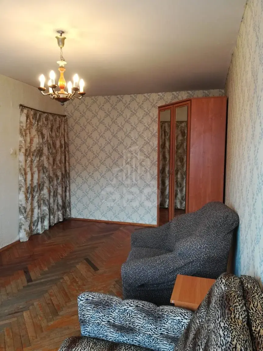 комната в Санкт-Петербурге по адресу: Искровский проспект, 3, к 2