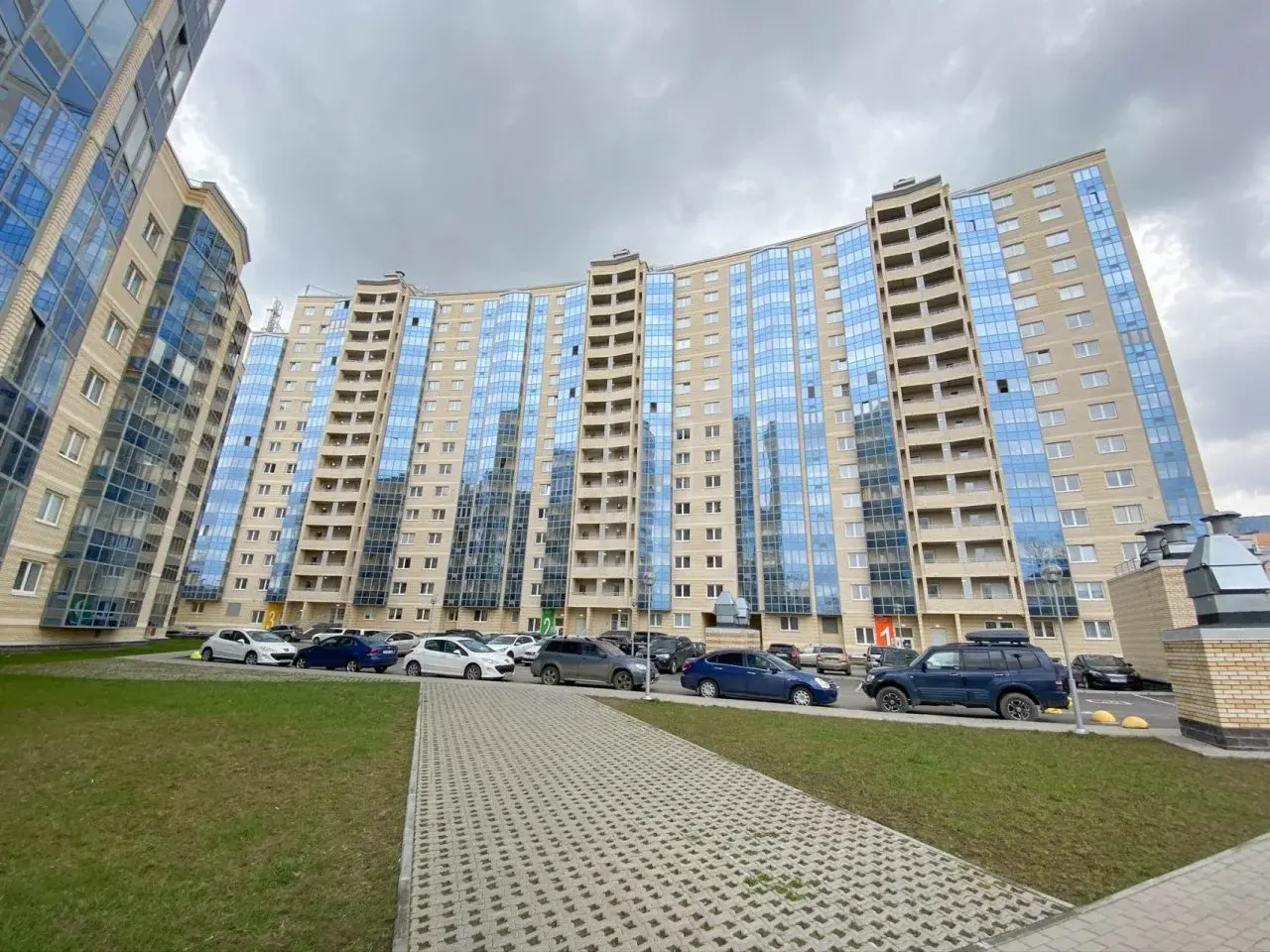 однокомнатная квартира в Санкт-Петербурге по адресу: Заневский проспект, 42