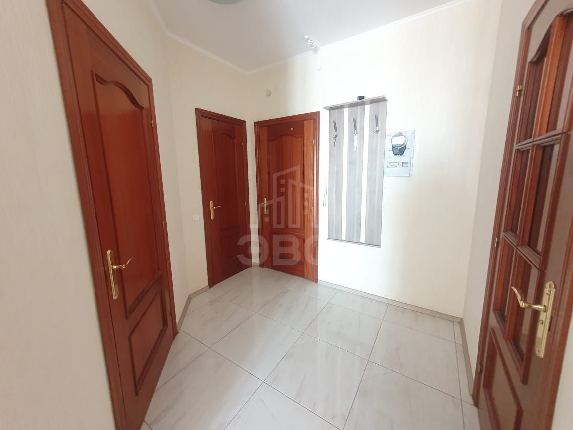 двухкомнатная квартира в Санкт-Петербурге по адресу: Композиторов ул., 18