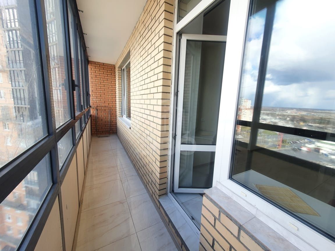 двухкомнатная квартира в Санкт-Петербурге по адресу: Композиторов ул., 18