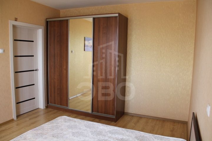 двухкомнатная квартира в Санкт-Петербурге по адресу: Дмитрия Устинова ул., 6