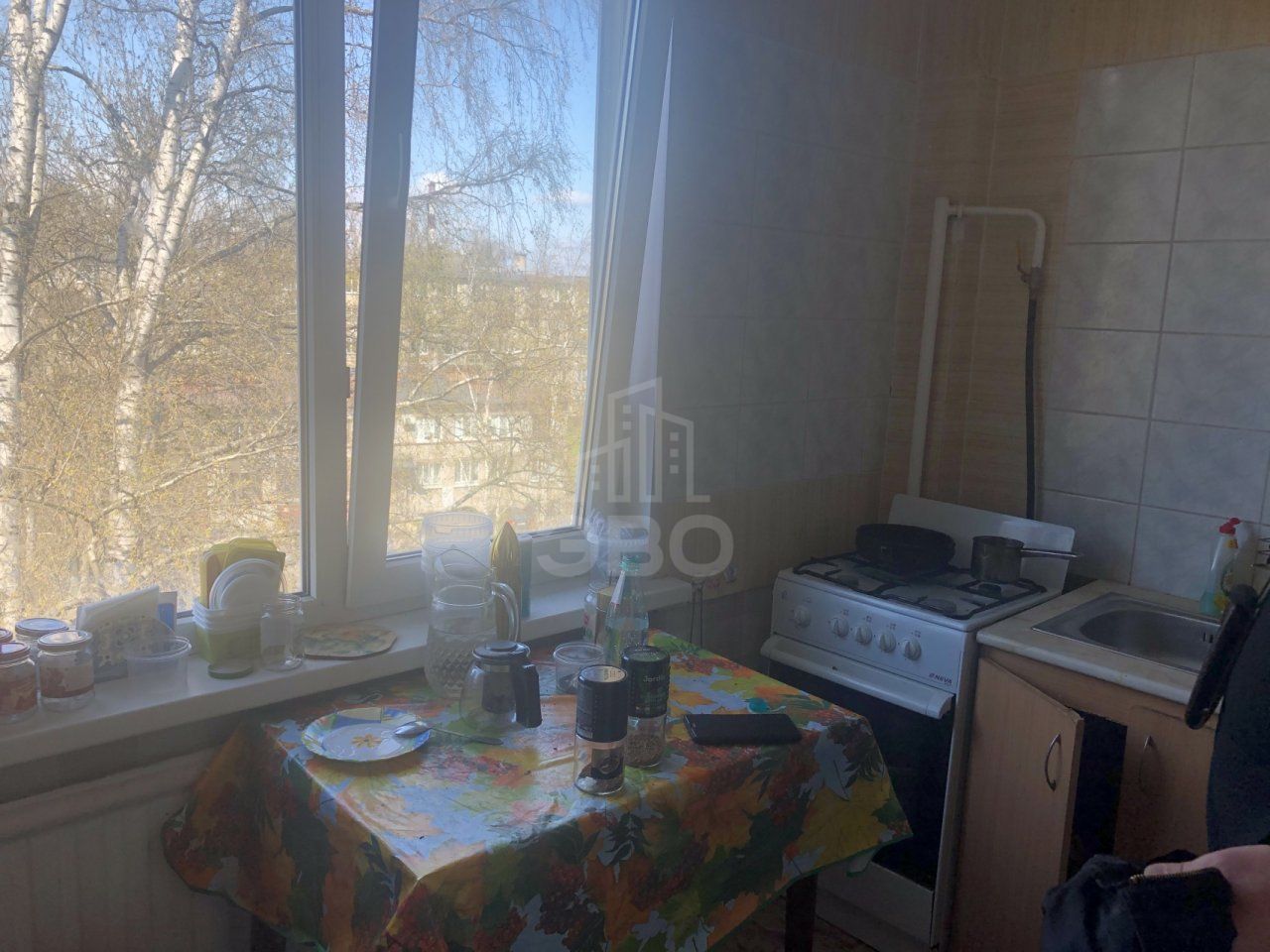 комната в Санкт-Петербурге по адресу: Октябрьская наб., 64, к 2