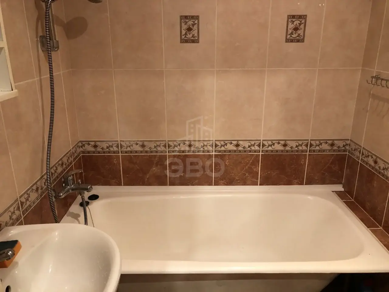двухкомнатная квартира в Санкт-Петербурге по адресу: Димитрова ул., 6, к 1