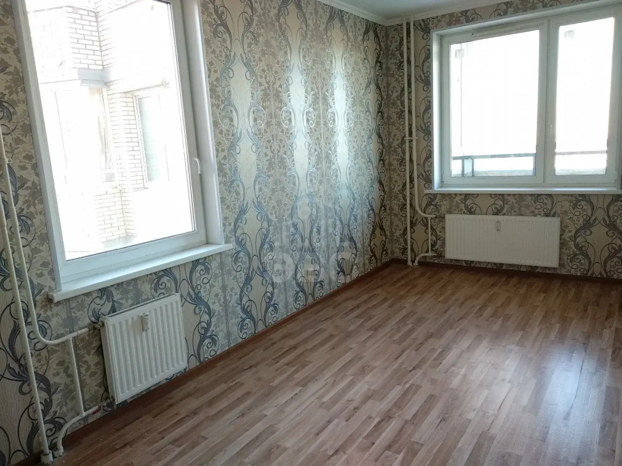 трехкомнатная квартира в Санкт-Петербурге по адресу: Орджоникидзе ул., 52