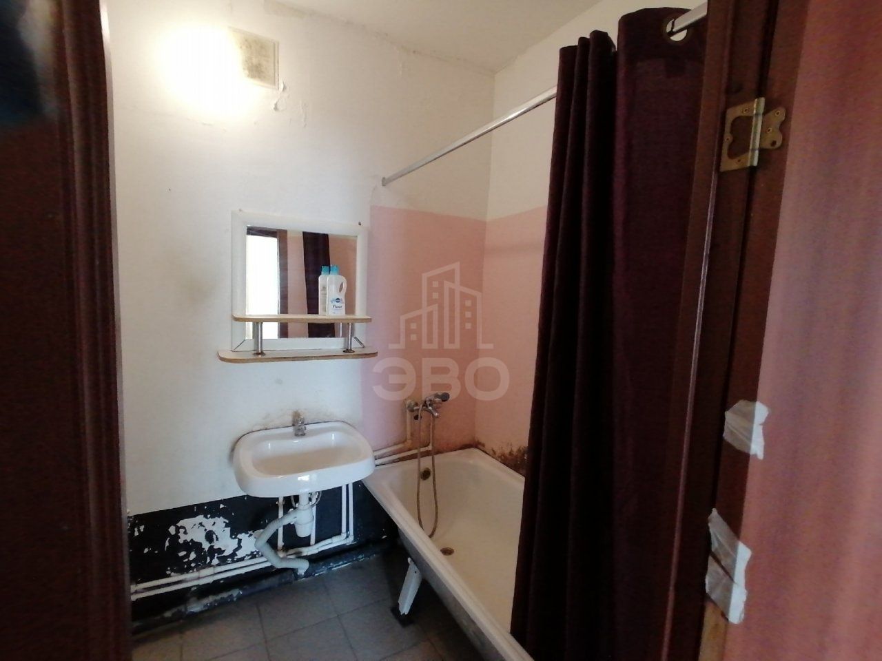 четырехкомнатная квартира в Санкт-Петербурге по адресу: Ленинский проспект, 51