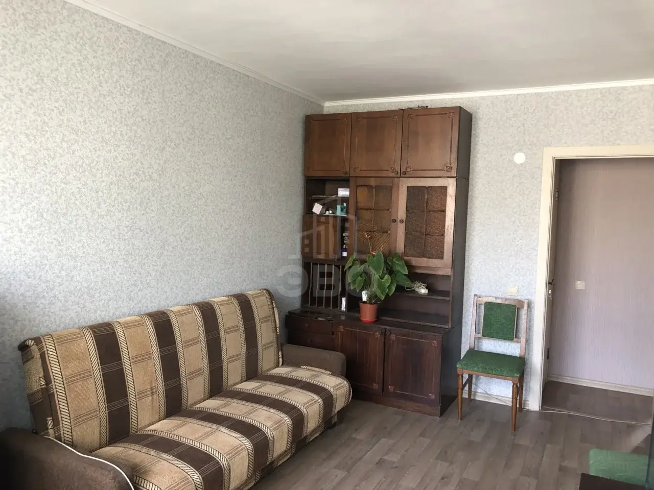 двухкомнатная квартира в Санкт-Петербурге по адресу: Славы проспект, 10, к 4