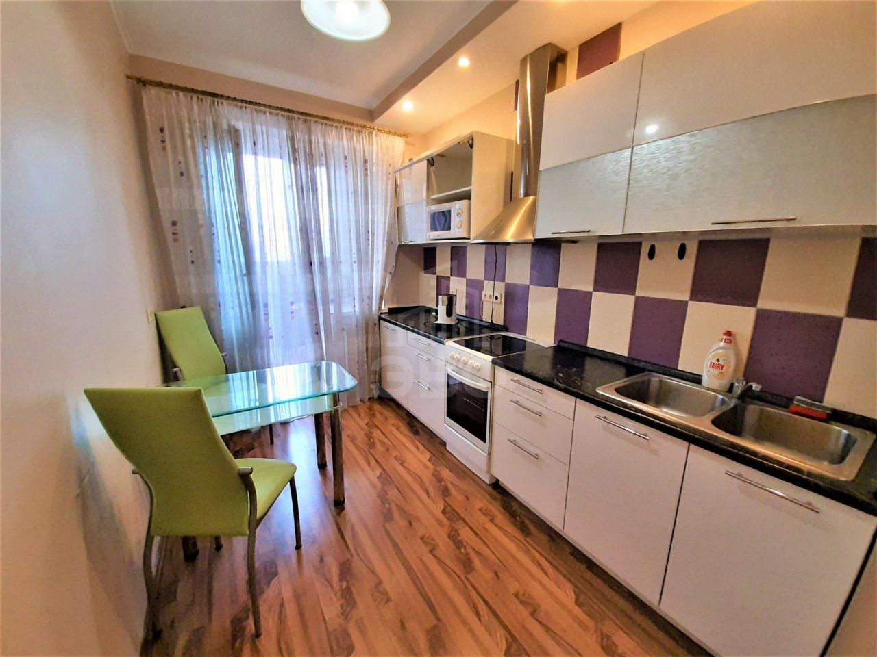 однокомнатная квартира в Санкт-Петербурге по адресу: Учительская ул., 18, к 1