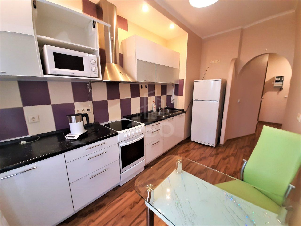 однокомнатная квартира в Санкт-Петербурге по адресу: Учительская ул., 18, к 1