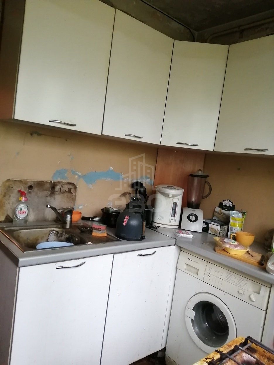 комната в Санкт-Петербурге по адресу: Демьяна Бедного ул., 22, к 1