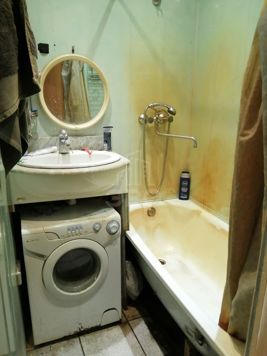 комната в Санкт-Петербурге по адресу: Демьяна Бедного ул., 22, к 1