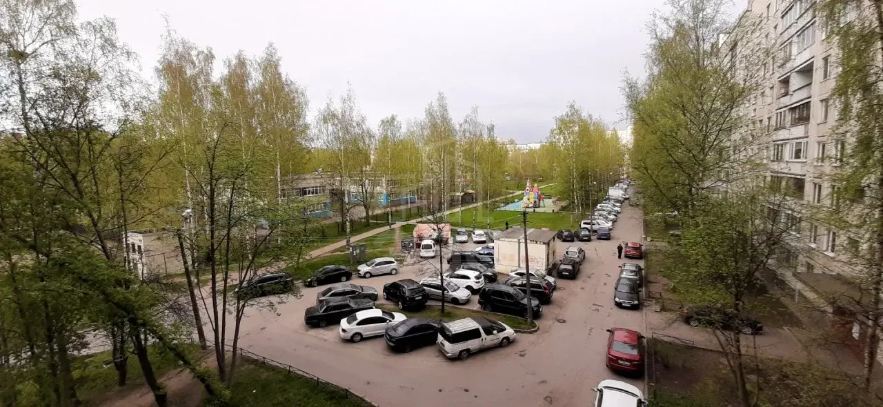 трехкомнатная квартира в Санкт-Петербурге по адресу: Луначарского проспект, 88