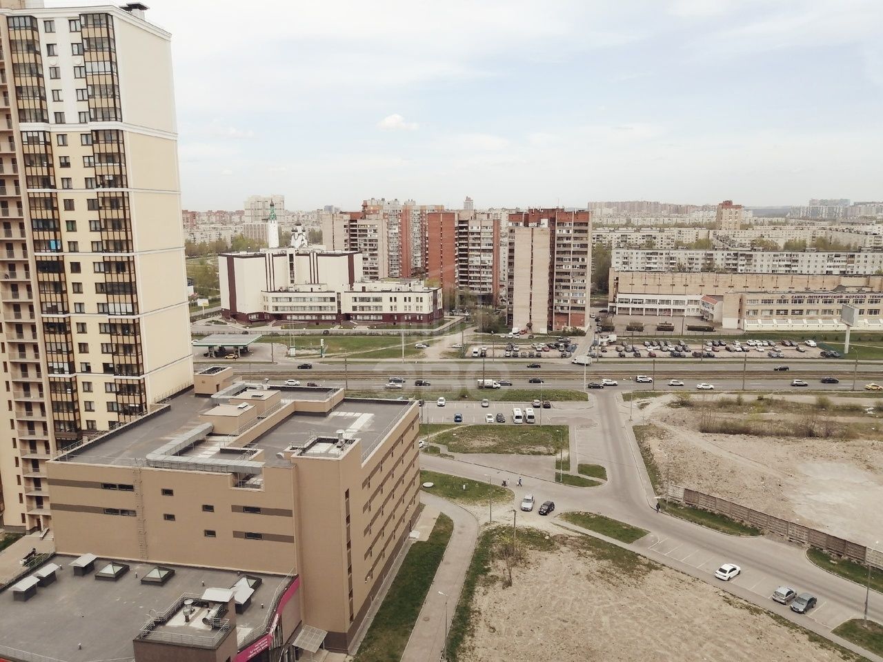 двухкомнатная квартира в Санкт-Петербурге по адресу: Дальневосточный проспект, 27, к 3