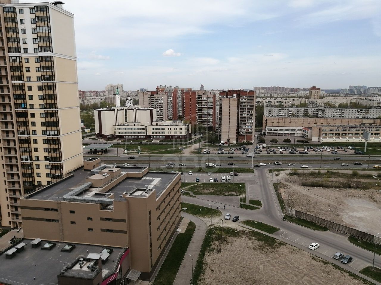 двухкомнатная квартира в Санкт-Петербурге по адресу: Дальневосточный проспект, 27, к 3