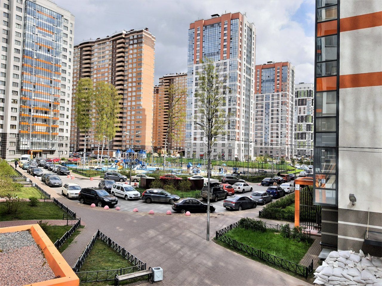 однокомнатная квартира в Санкт-Петербурге по адресу: Кушелевская дорога., 3, к 2