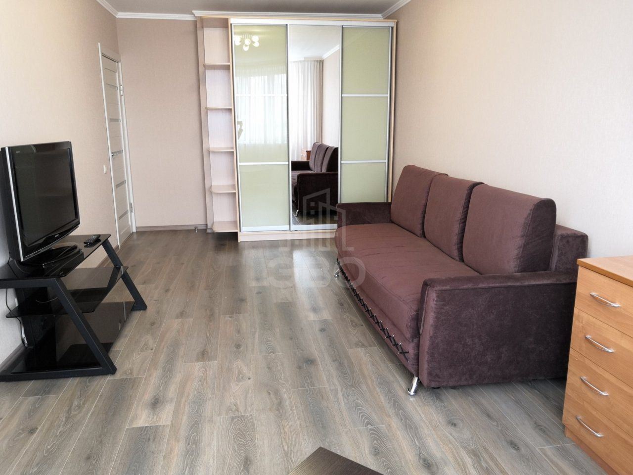 однокомнатная квартира в Санкт-Петербурге по адресу: Караваевская ул., 28, к 1