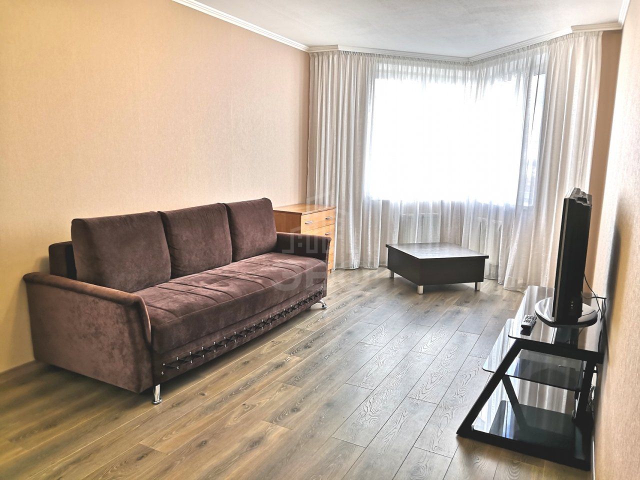 однокомнатная квартира в Санкт-Петербурге по адресу: Караваевская ул., 28, к 1