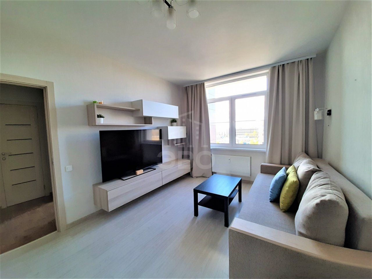 однокомнатная квартира в Санкт-Петербурге по адресу: Маршала Блюхера проспект, 9, к 3