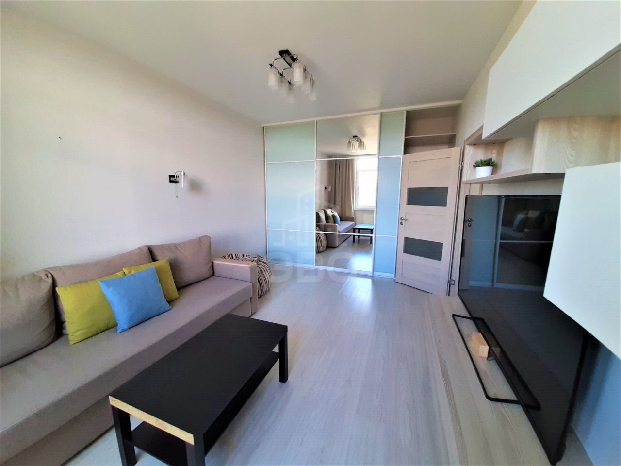 однокомнатная квартира в Санкт-Петербурге по адресу: Маршала Блюхера проспект, 9, к 3