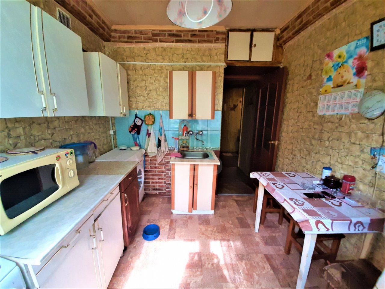 комната в Санкт-Петербурге по адресу: Художников проспект, 20, к 1