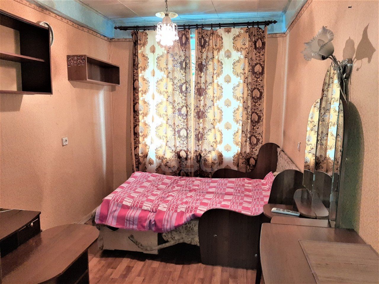 комната в Санкт-Петербурге по адресу: Художников проспект, 20, к 1