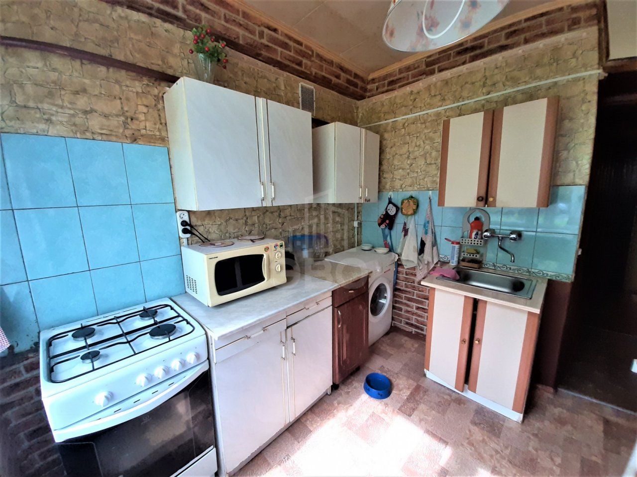 комната в Санкт-Петербурге по адресу: Художников проспект, 20, к 1