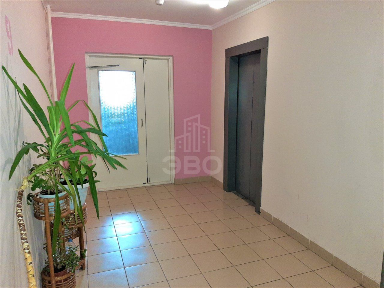 двухкомнатная квартира в Санкт-Петербурге по адресу: Комендантский проспект, 16, к 1