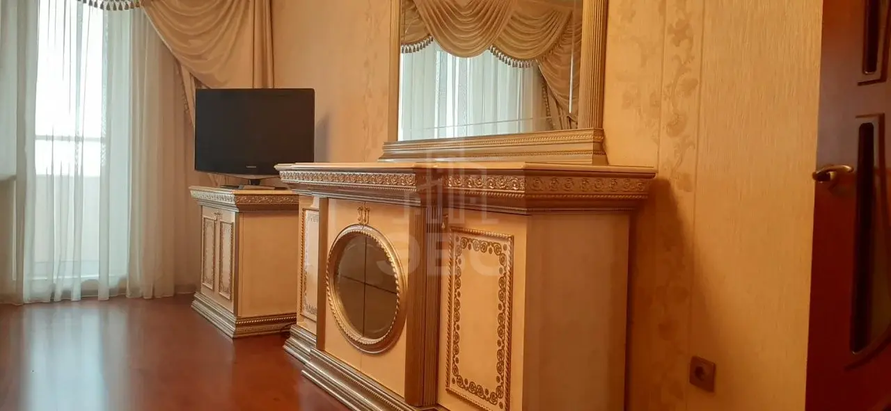 двухкомнатная квартира в Санкт-Петербурге по адресу: Беринга ул., 27, к 2