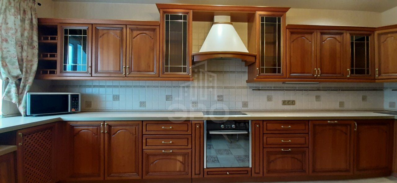 двухкомнатная квартира в Санкт-Петербурге по адресу: Беринга ул., 27, к 2