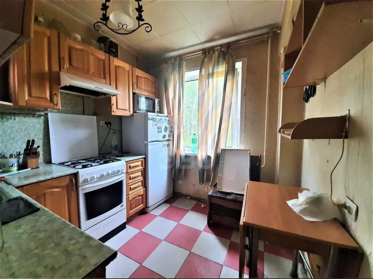 двухкомнатная квартира в Санкт-Петербурге по адресу: Карпинского ул., 31, к 3