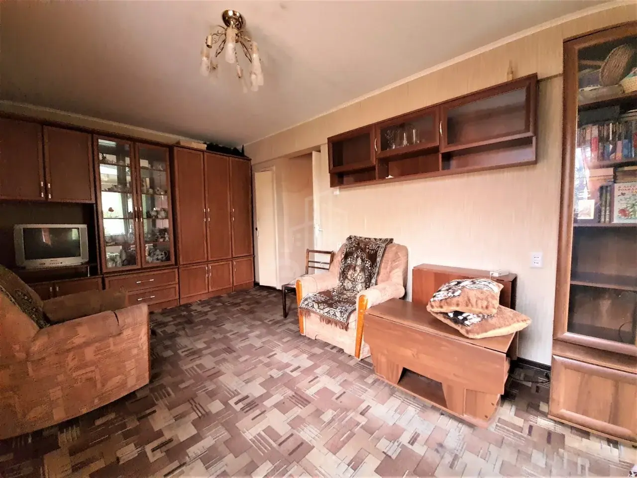 двухкомнатная квартира в Санкт-Петербурге по адресу: Карпинского ул., 31, к 3