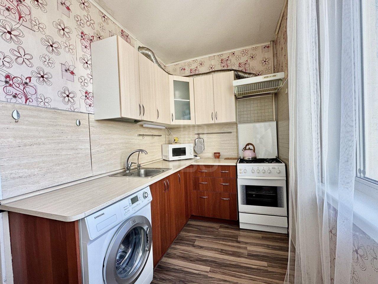 двухкомнатная квартира в Санкт-Петербурге по адресу: Димитрова ул., 6, к 2