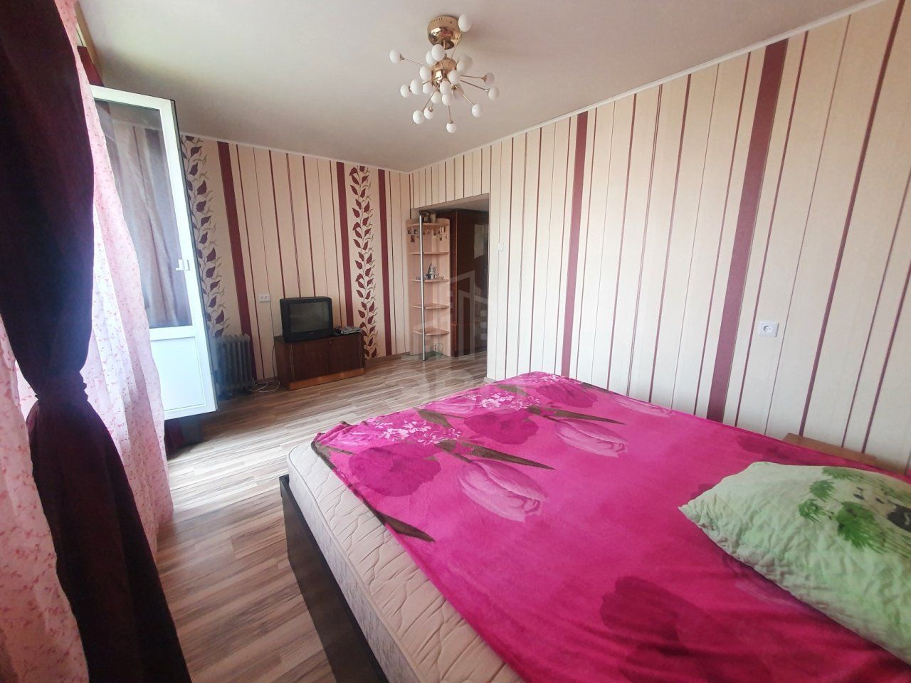 двухкомнатная квартира в Санкт-Петербурге по адресу: Димитрова ул., 6, к 2