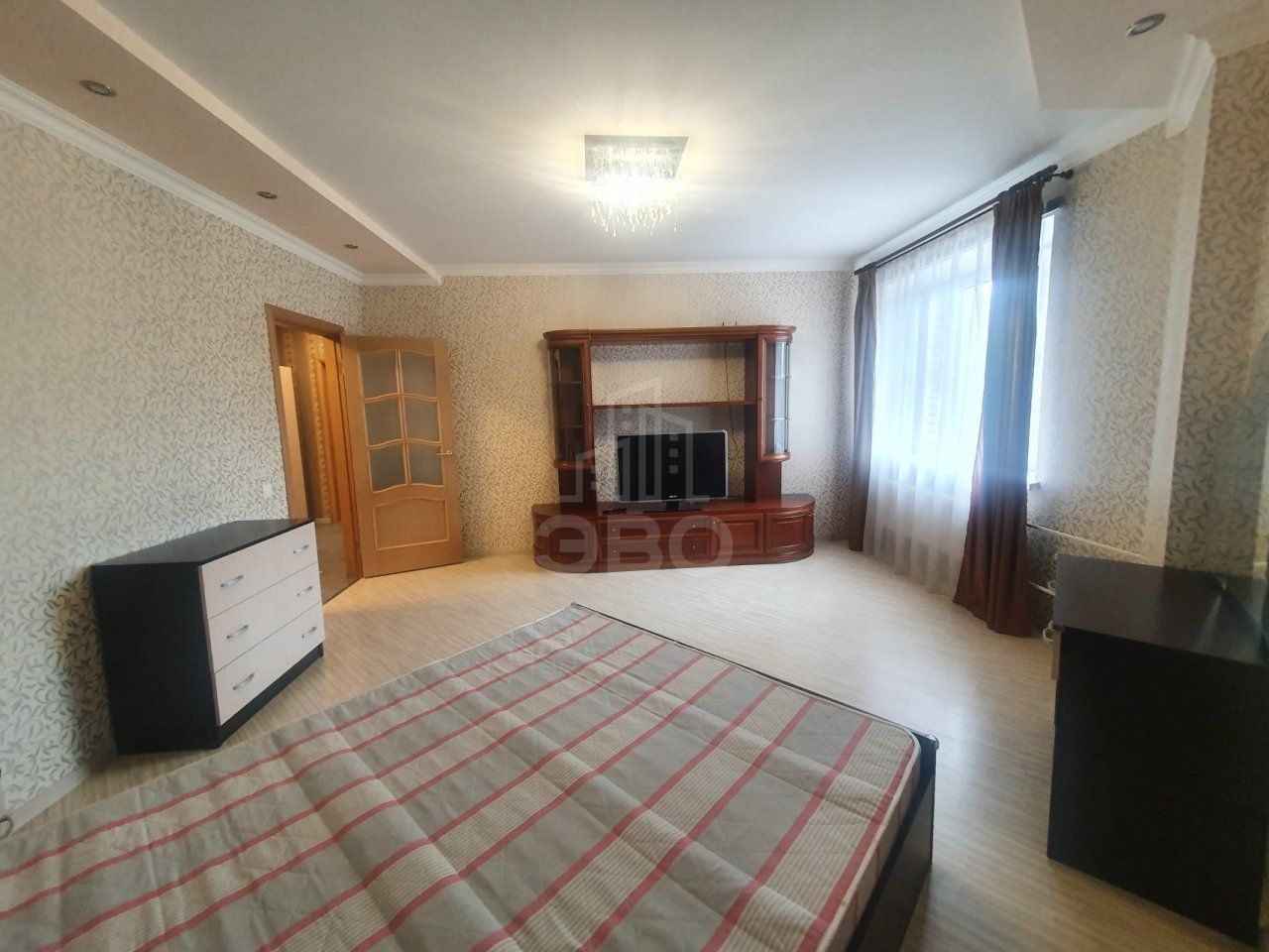 однокомнатная квартира в Санкт-Петербурге по адресу: Есенина ул., 1, к 1