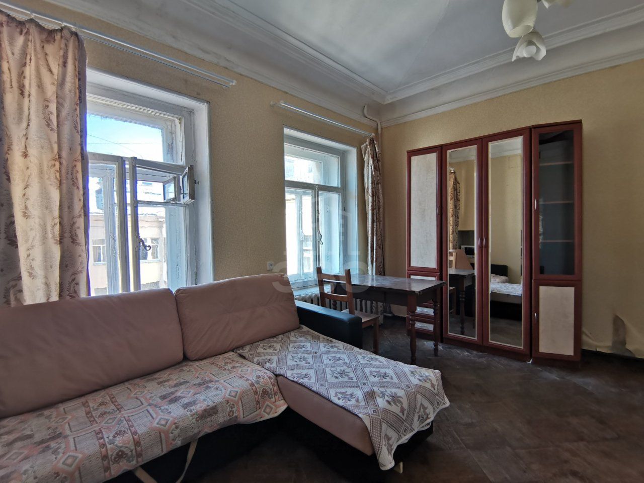 комната в Санкт-Петербурге по адресу: Рубинштейна ул., 5