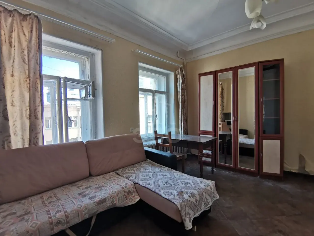 комната в Санкт-Петербурге по адресу: Рубинштейна ул., 5