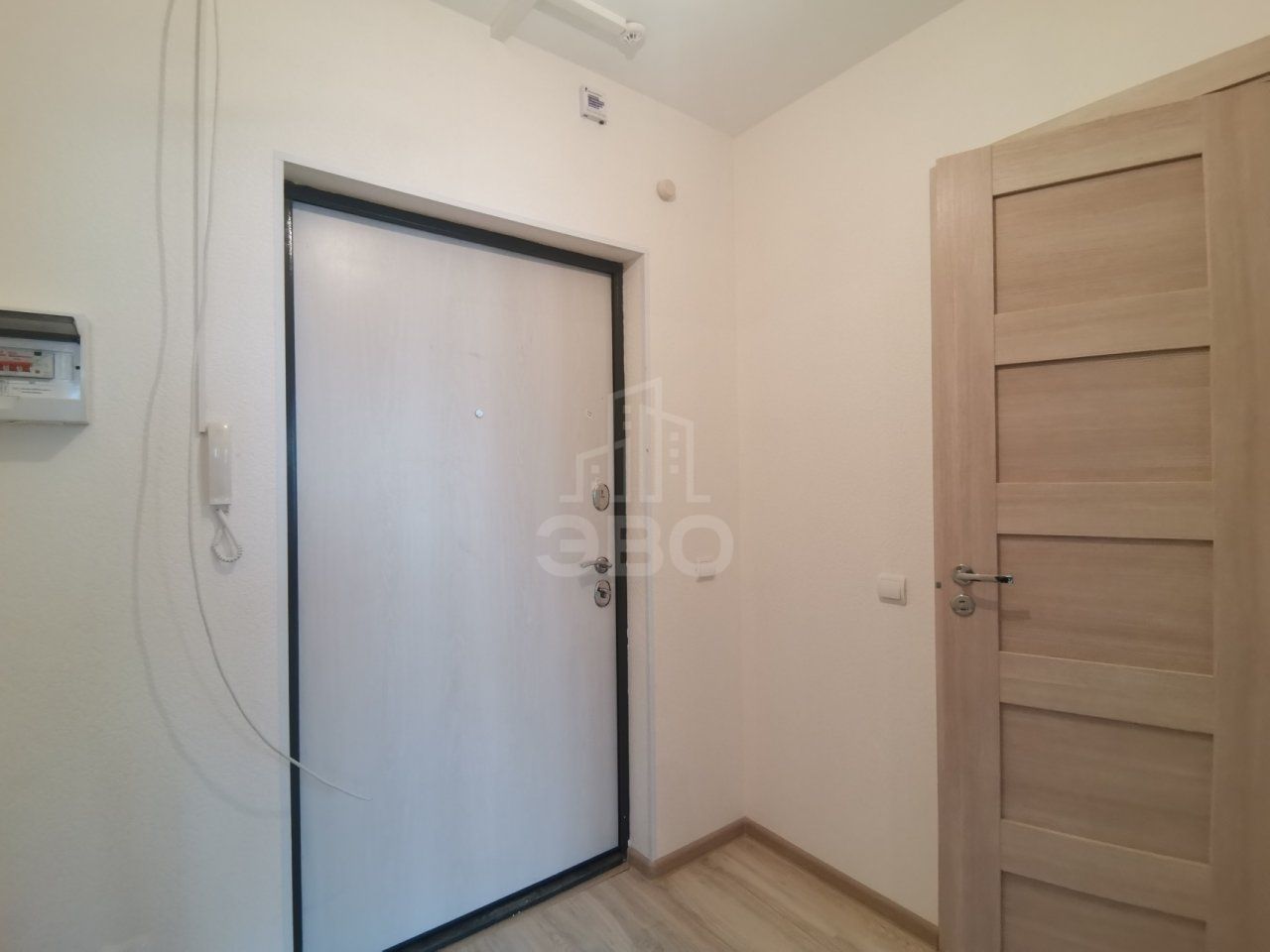 однокомнатная квартира в Санкт-Петербурге по адресу: Русановская ул., 18, к 1