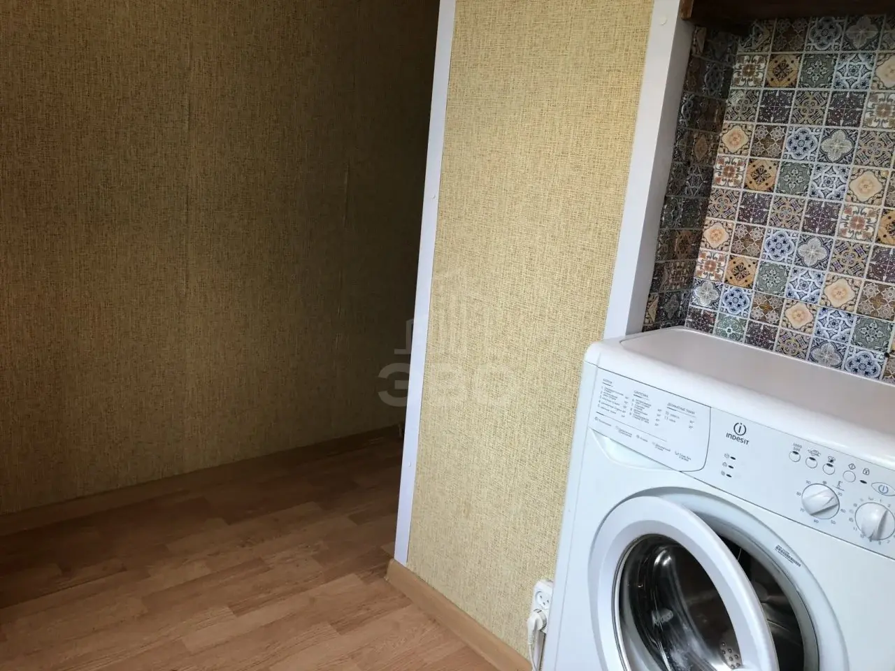 двухкомнатная квартира в Санкт-Петербурге по адресу: Бухарестская ул., 35, к 5