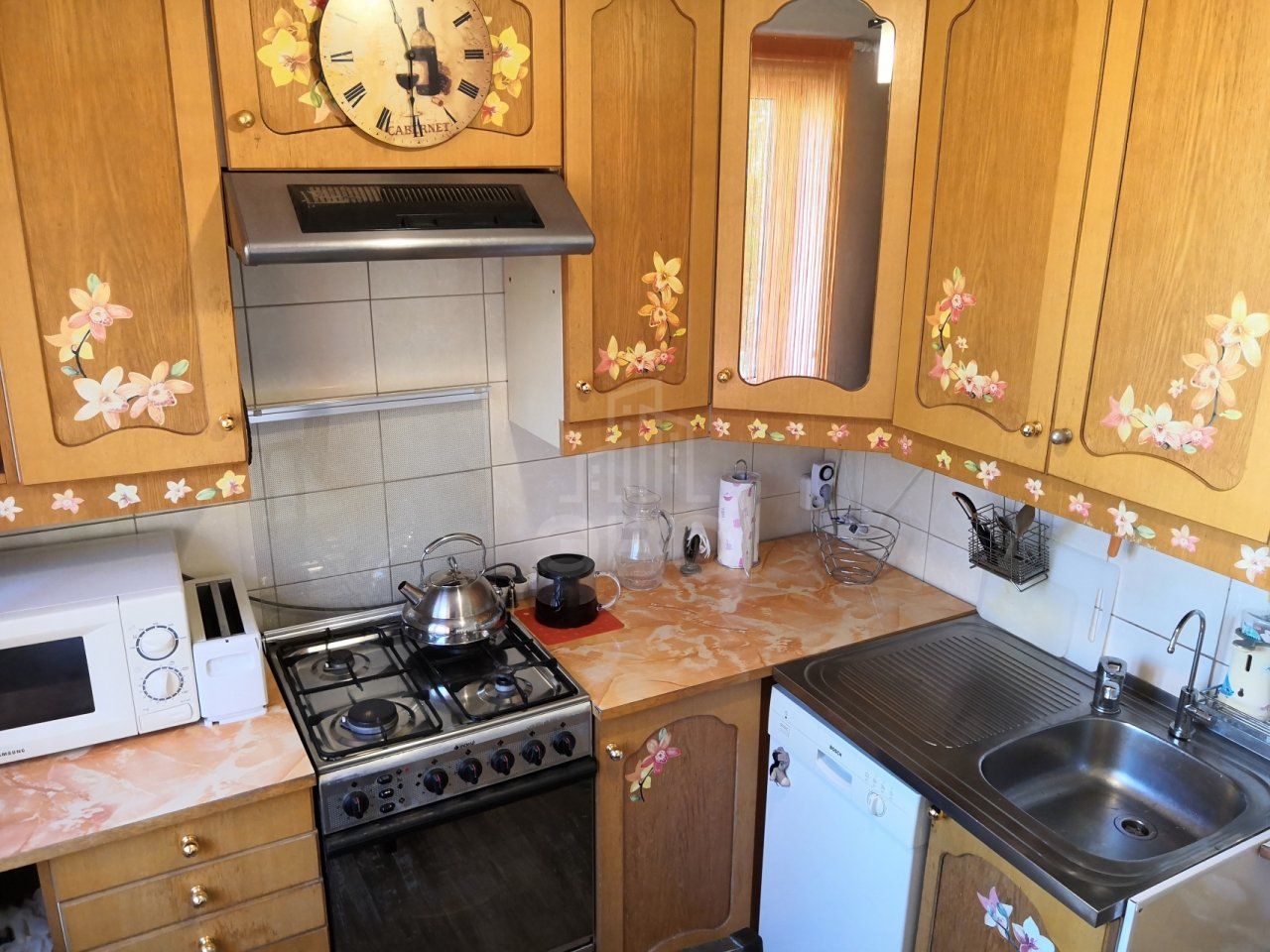 двухкомнатная квартира в Санкт-Петербурге по адресу: Сантьяго-де-Куба ул., 6, к 1