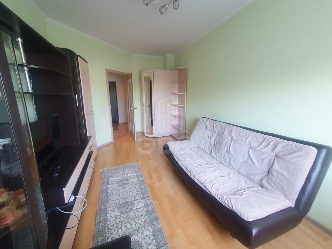 однокомнатная квартира в Санкт-Петербурге по адресу: Есенина ул., 1, к 1