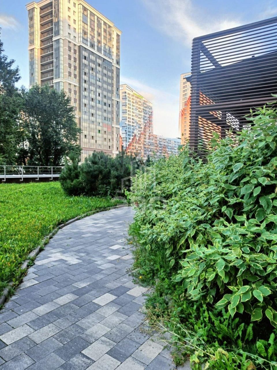 однокомнатная квартира в Санкт-Петербурге по адресу: Октябрьская наб., 44